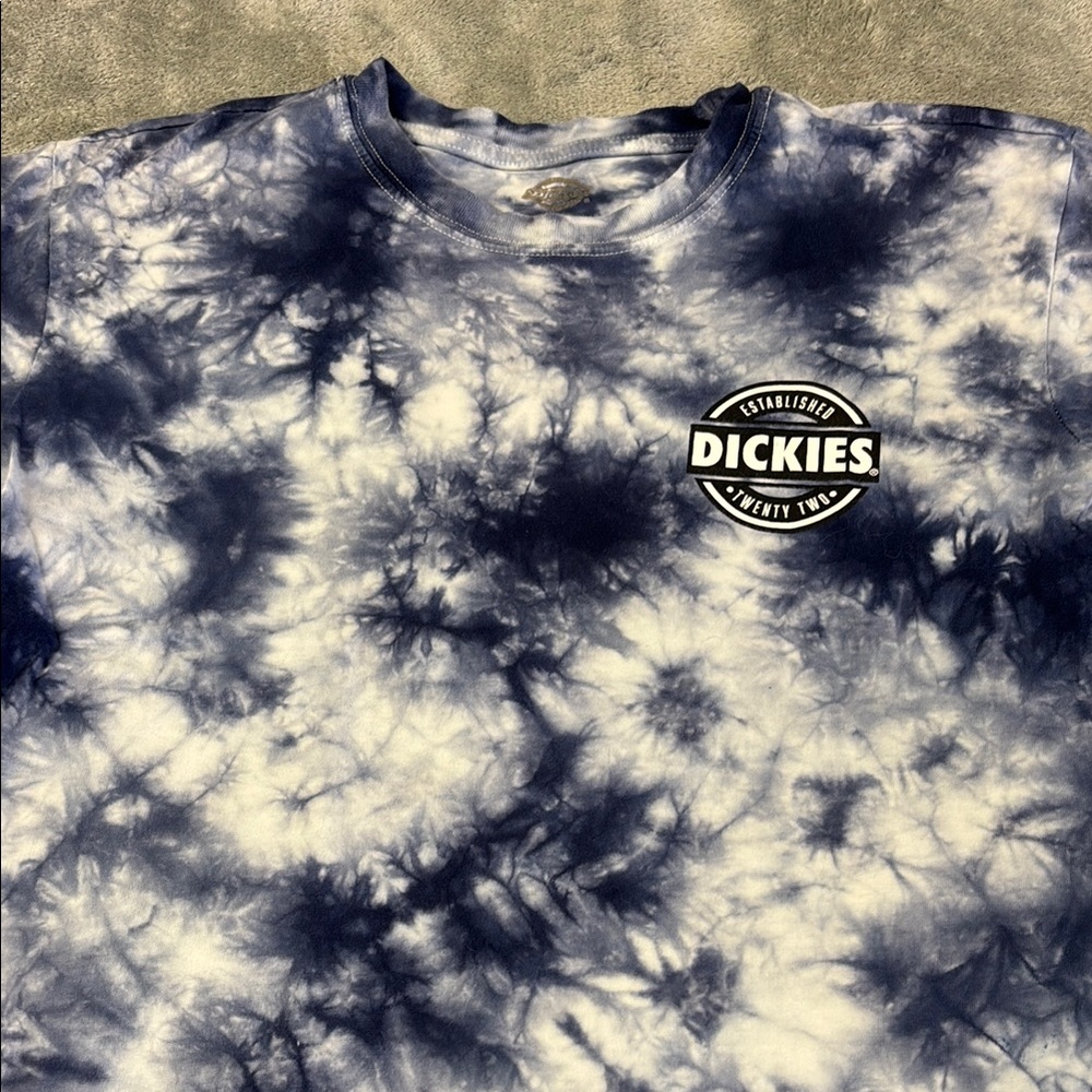 Dickies Blue and White Short Sleeve Tee
